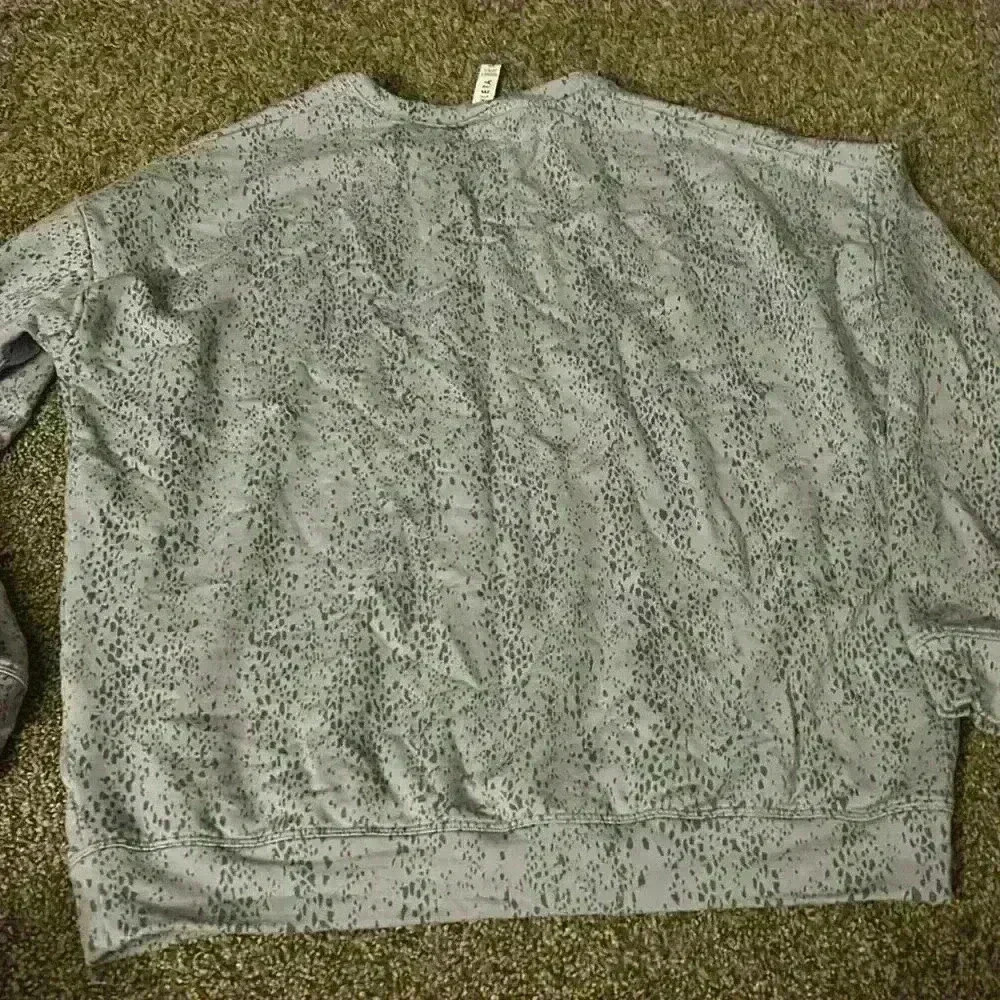 Athleta Sweater - Picture 3 of 3
